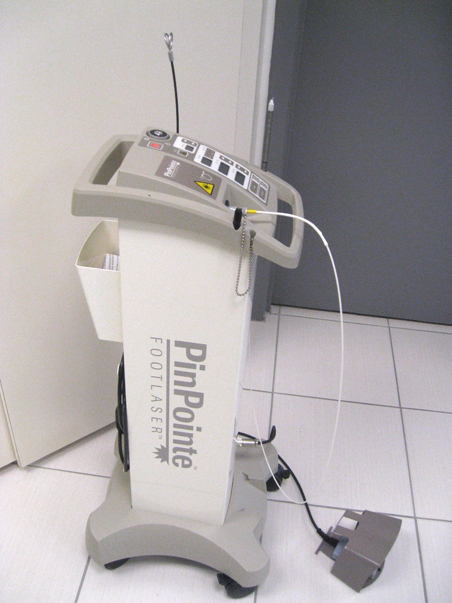 NuvoLase PinPointe Foot Laser - Image 3