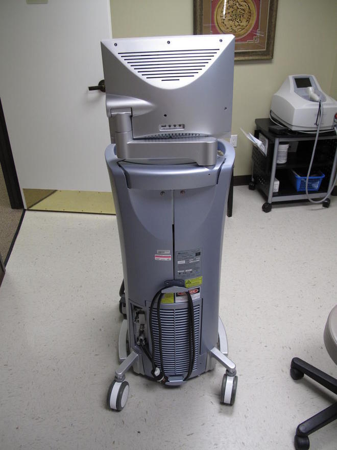 Lumenis One with Lightsheer Diode & IPL - Image 3