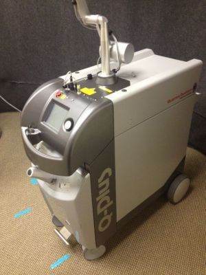 2016 Quanta Q Plus C Tattoo Removal Machine Laser - Image 2